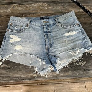 Aeropostale Womens Shorts 10 Boyfriend Fit High Rise 2” Inseam Blue Denim Jorts